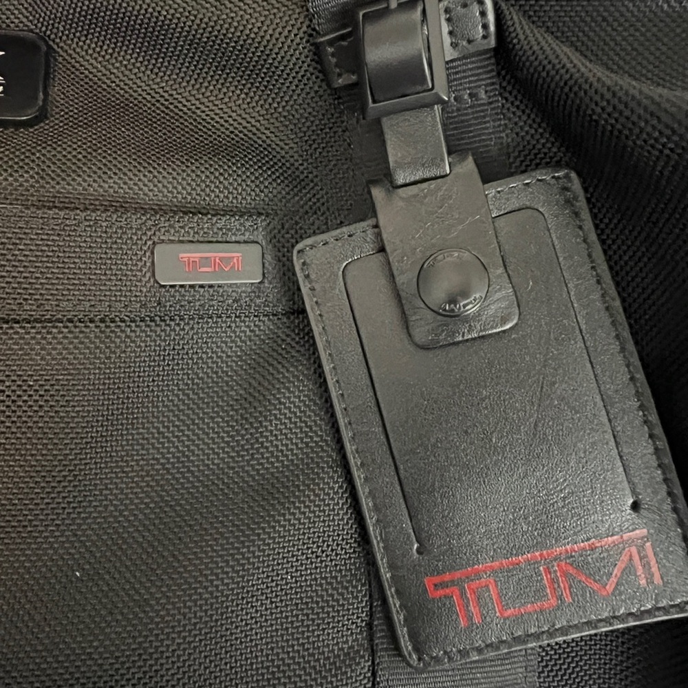 Tumi Alpha Corporate Weekender Travel Duffle Duffel Bag Nylon Black - Picture 14 of 15